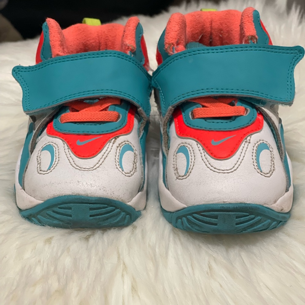 Nike unisex kids air speed turf shoes